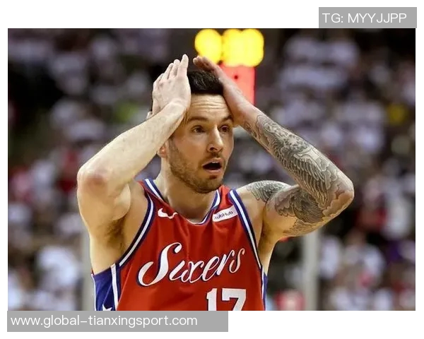 霍里谈湖人续约雷迪克与莱昂纳德合同相似之处引发热议