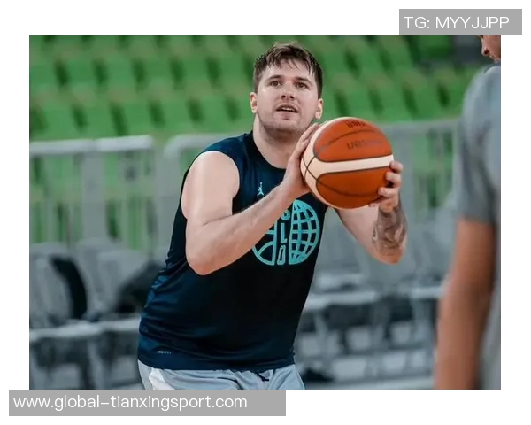 东契奇强调核心球星需提升能量会议内容聚焦进攻与团队合作